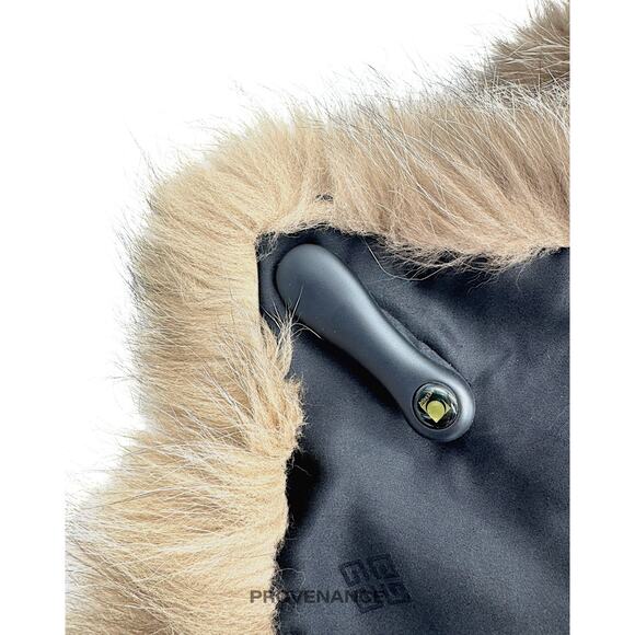 🔴 Givenchy Fur Shawl Scarf - Cream Brown Fox - Picture 6 of 10